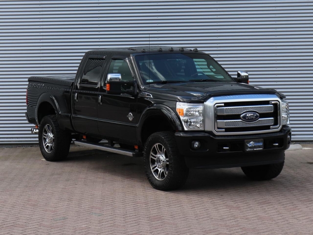 Ford USA F-250 PLATINUM 6.7L 2013 F250