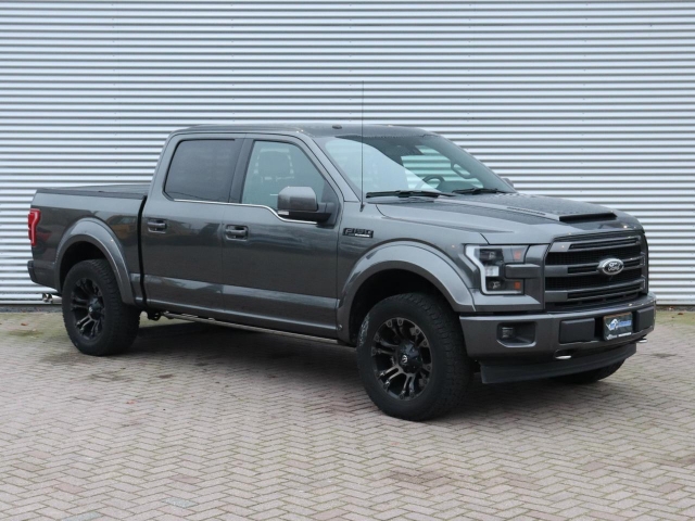 Ford USA F-150 PLATINUM 5.0L V8 SUPERCHARGED 2017