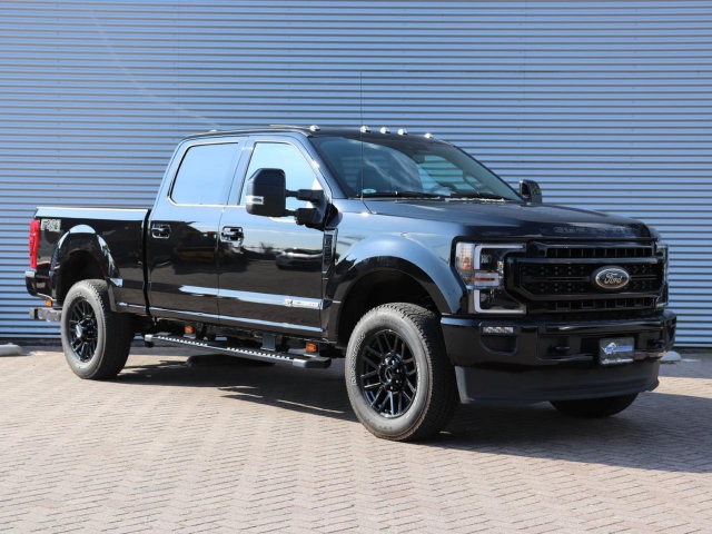 Ford USA F-350 LARIAT SPORT 6.7L V8 2020