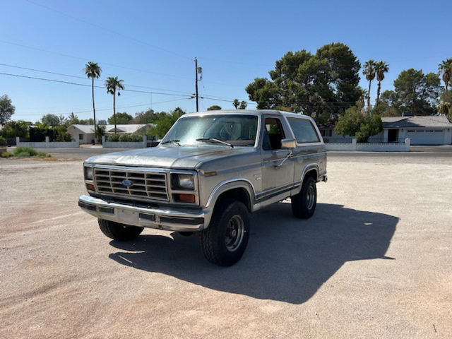 Ford Bronco XLT