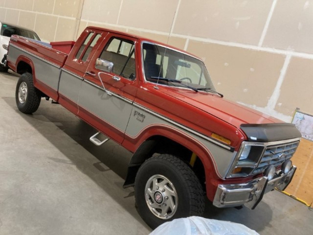 Ford USA F-250 XLT EXTENDED CAB 4X4 V8 DIESEL 6.9 \