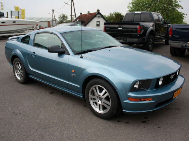Ford USA Mustang GT PREMIUM 2005